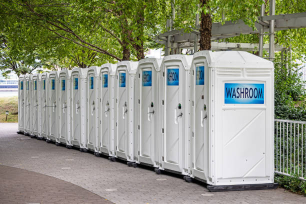 Best Portable restroom trailer rental  in Granger, WA